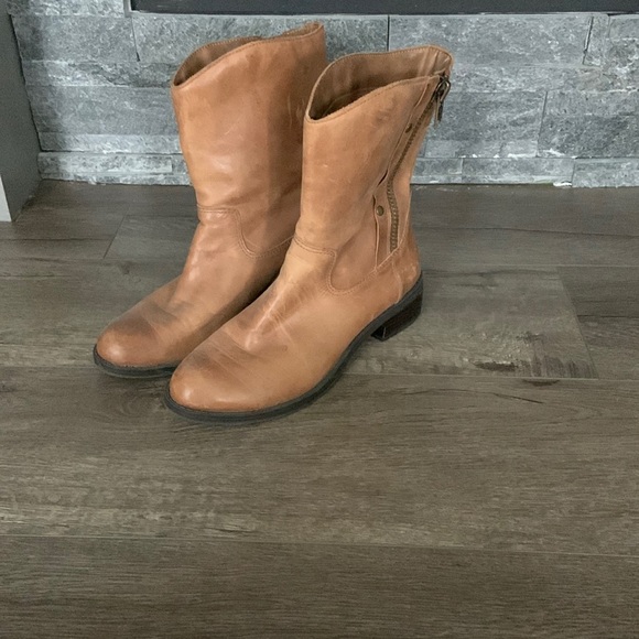 Jessica Simpson tan leather boots size 7 - Picture 1 of 2